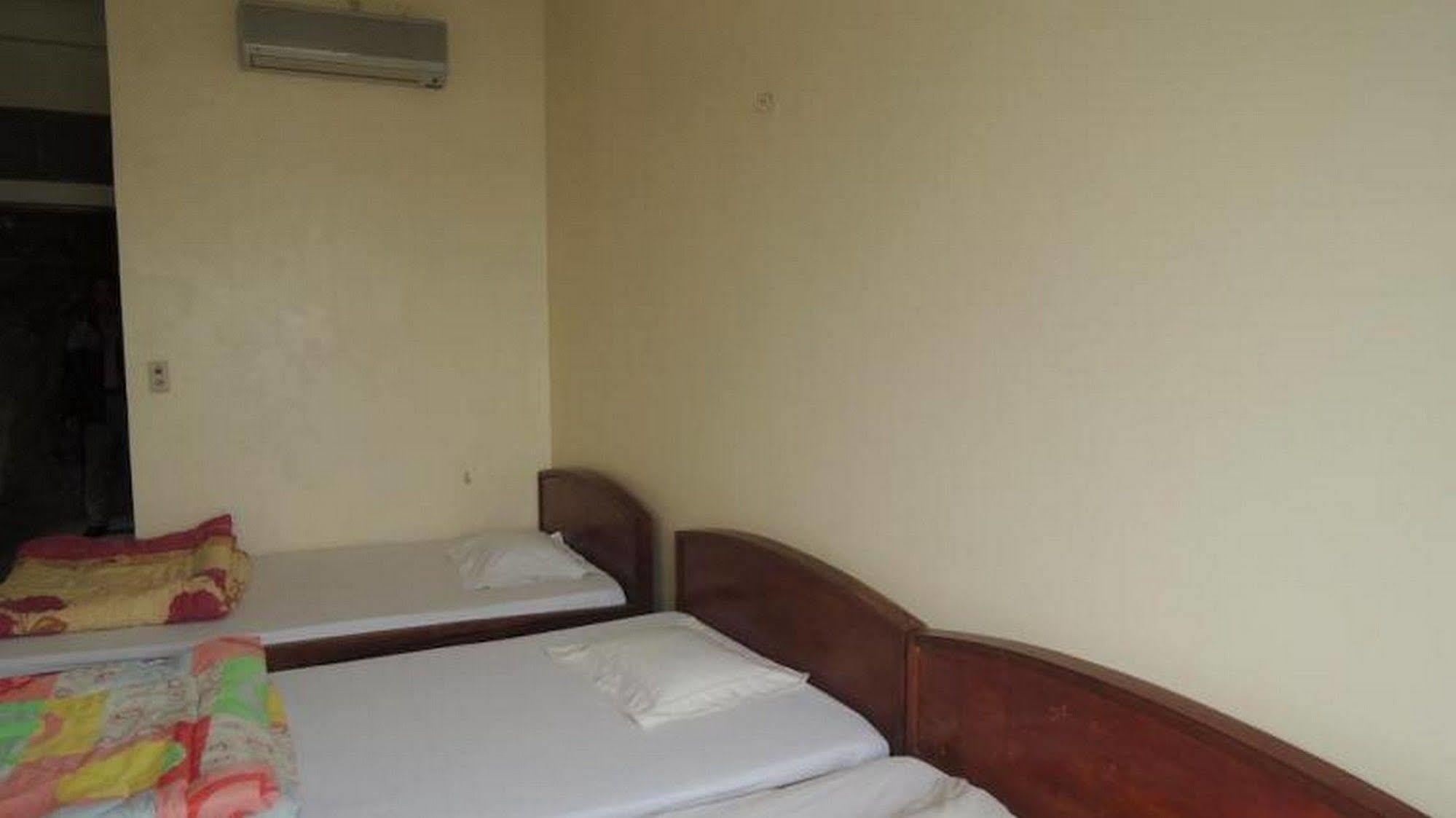 Nam Phuong Hotel Dong Khe Sau Eksteriør billede