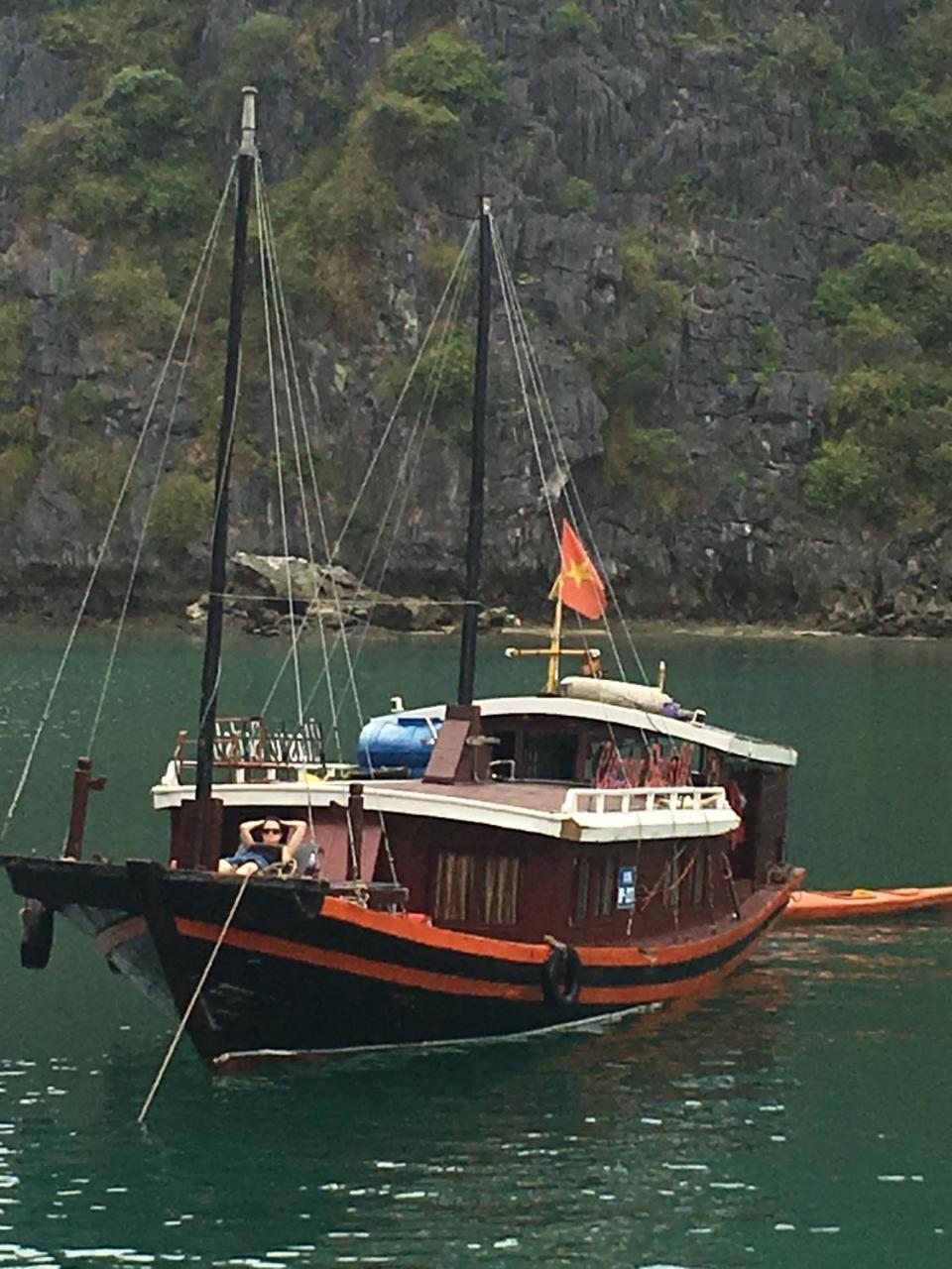 Nam Phuong Hotel Dong Khe Sau Eksteriør billede